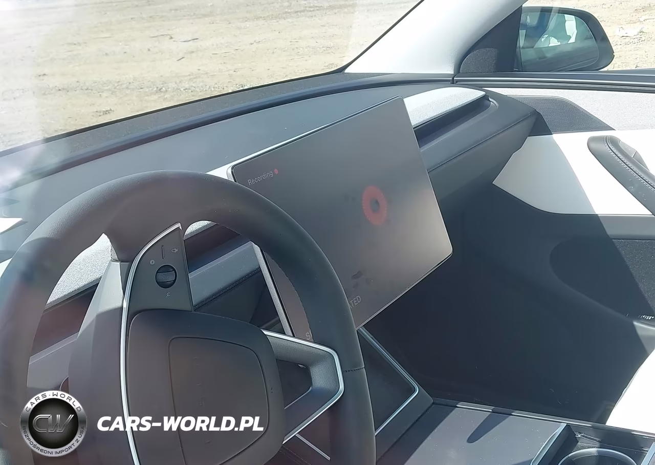 2026 Tesla Model Y All-Wheel Drive-Long Range Launch Series-Premium All-Wheel Drive VIN:7SAYGDEE9TF369829 - 18