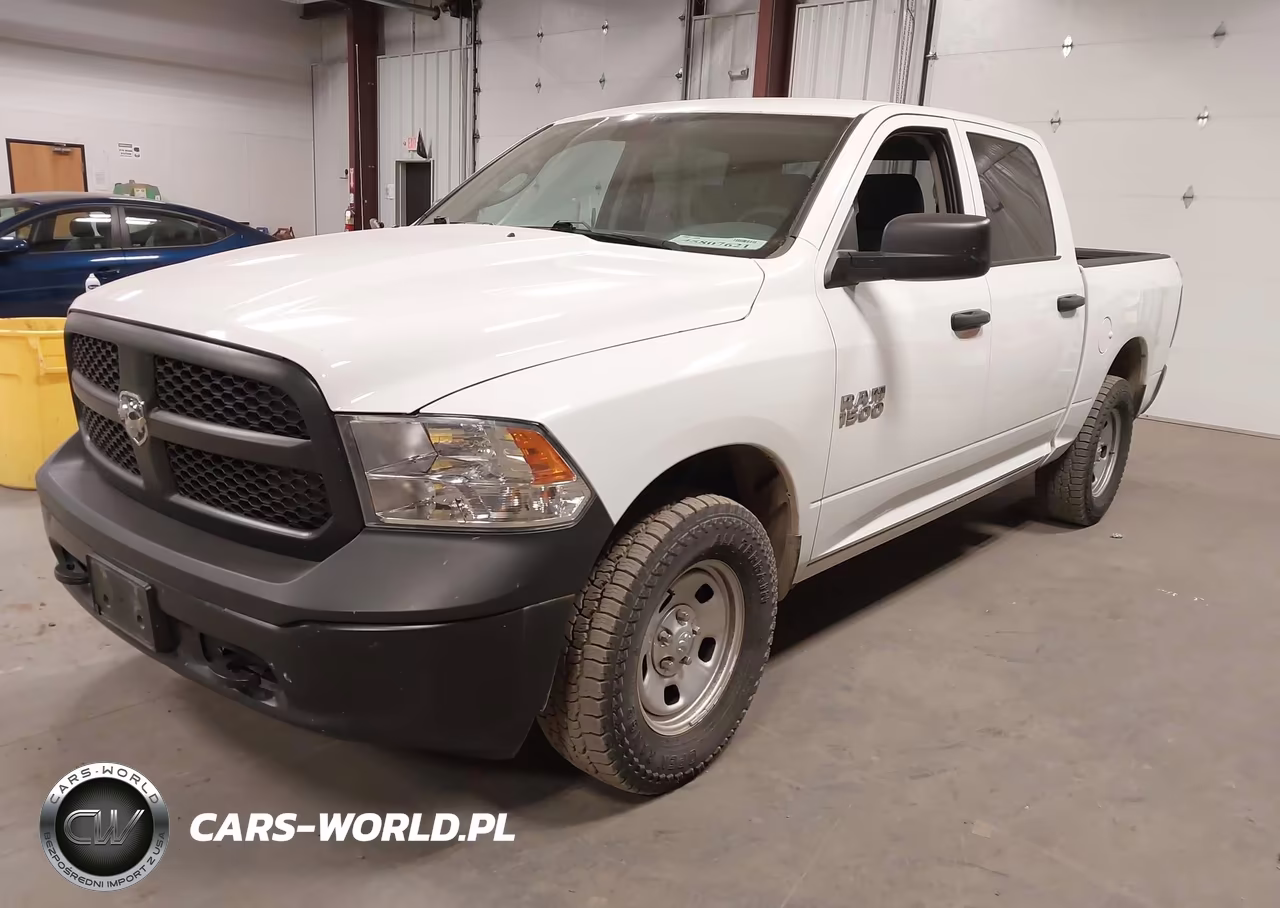 2018 Ram 1500 Tradesman 4X4 5'7 Box VIN:1C6RR7KG9JS306661 - 2
