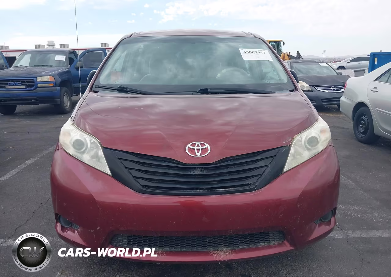 2012 Toyota Sienna Base 7 Passenger VIN:5TDKA3DC1CS009917 - 6
