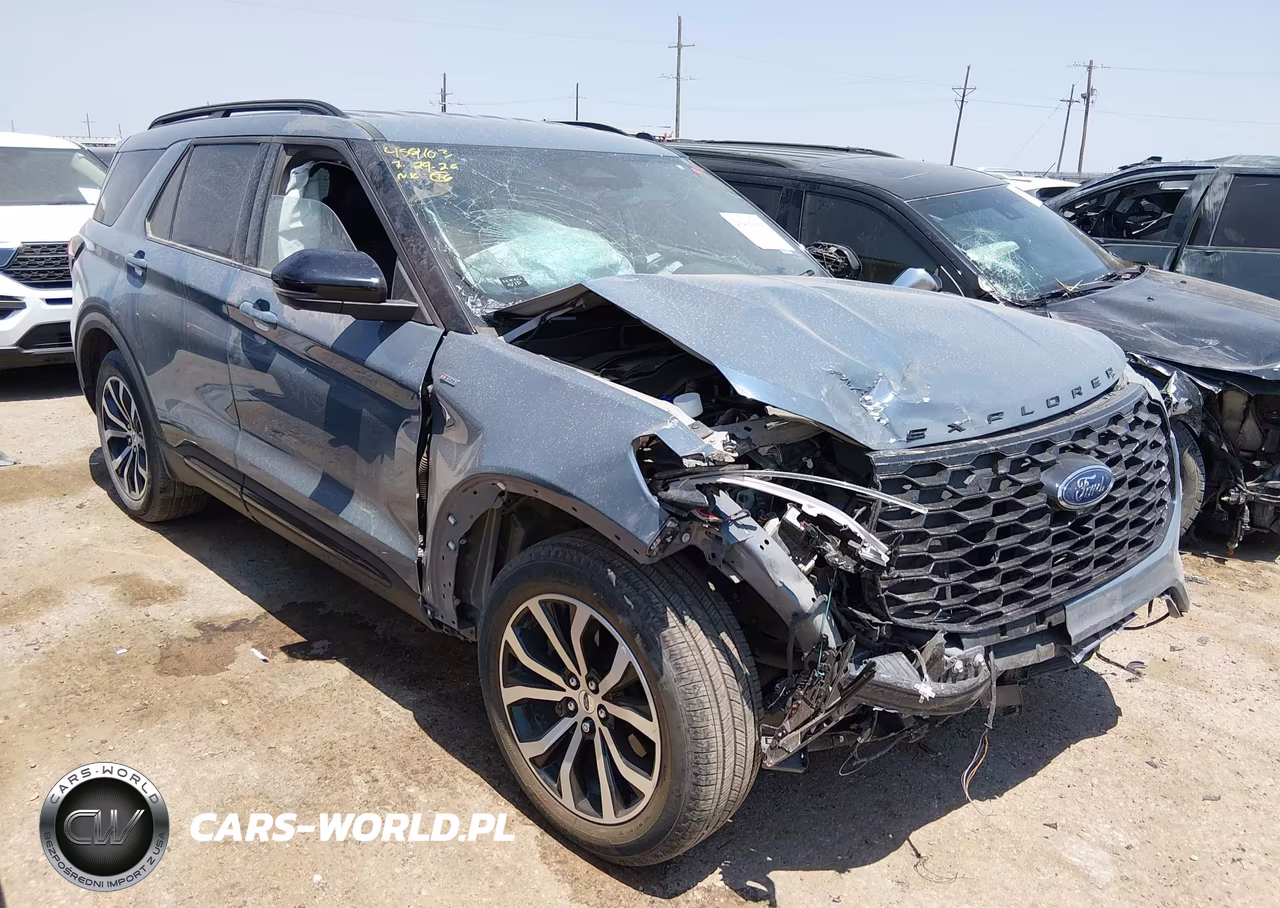 2025 Ford Explorer St-Line