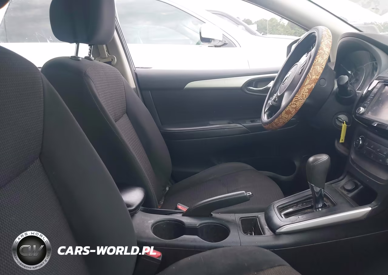 2019 Nissan Sentra S VIN:3N1AB7AP7KY370568 - 5