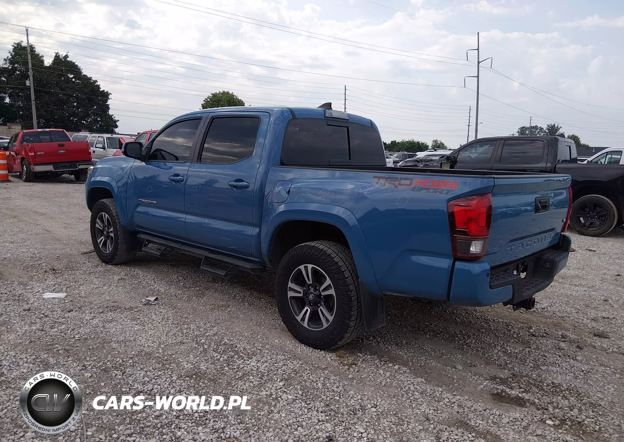 2019 Toyota Tacoma Trd Sport VIN:3TMCZ5AN7KM281157 - 3