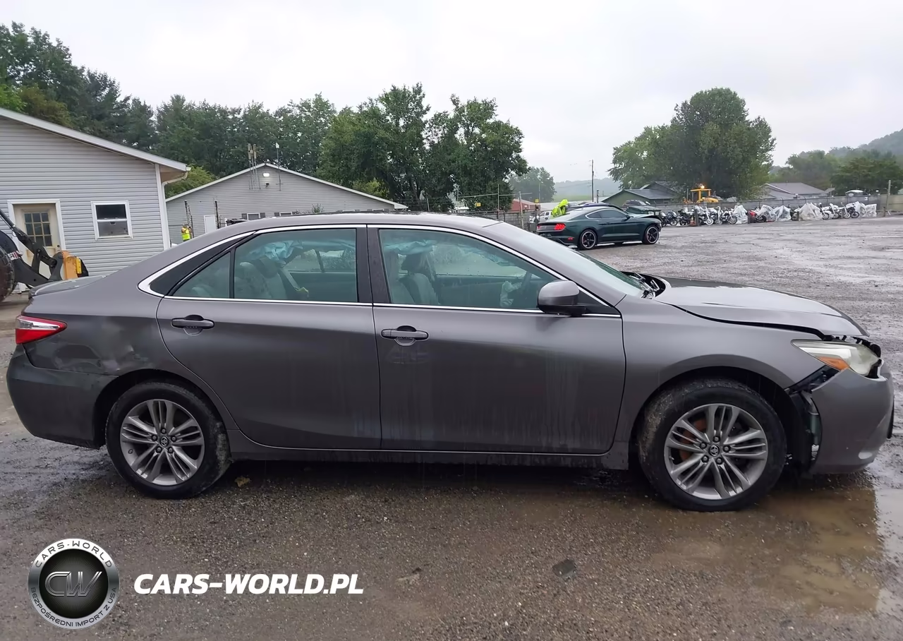 2017 Toyota Camry Se VIN:4T1BF1FK6HU695493 - 12