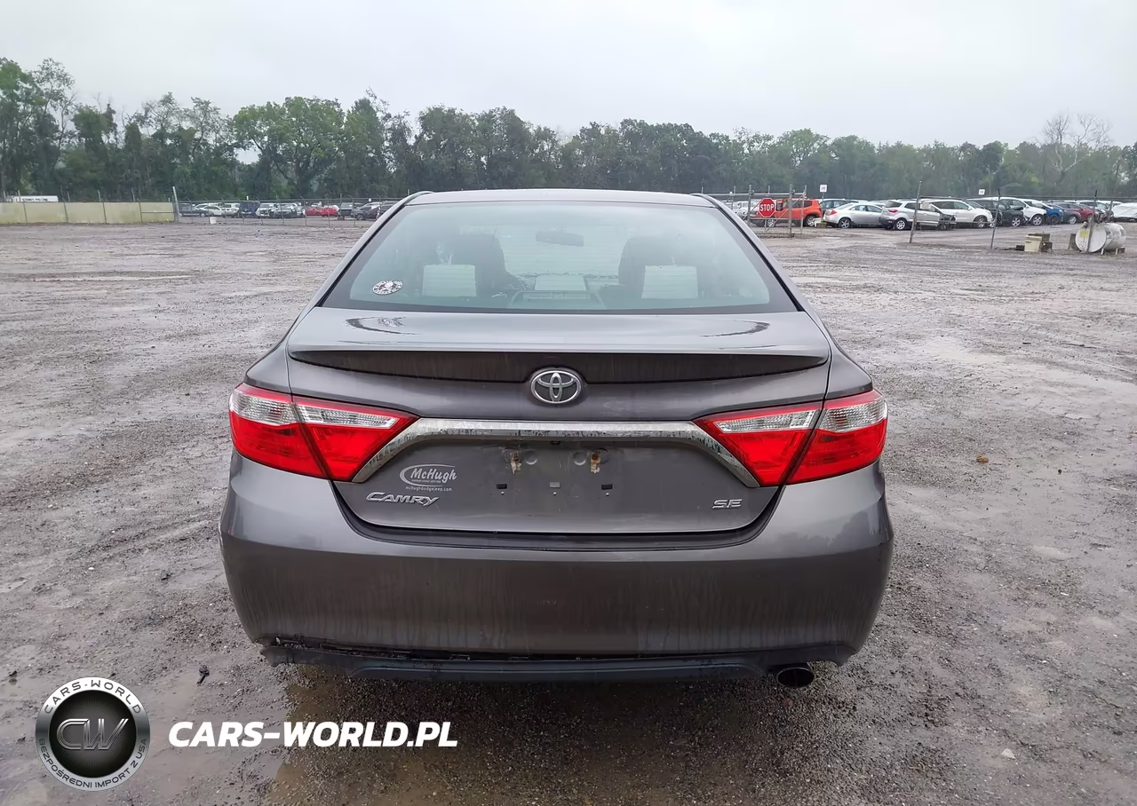 2017 Toyota Camry Se VIN:4T1BF1FK6HU695493 - 15