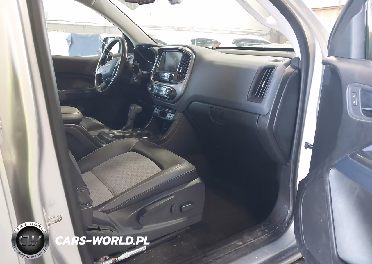 2018 Chevrolet Colorado Z71 VIN:1GCGTDEN8J1242810 - 5