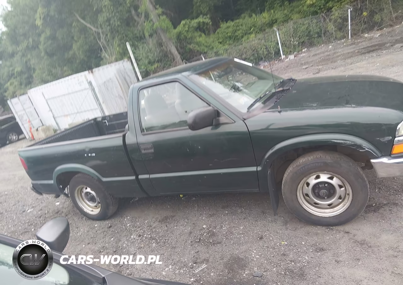 2003 Chevrolet S-10 VIN:1GCCS14H338211387 - 13