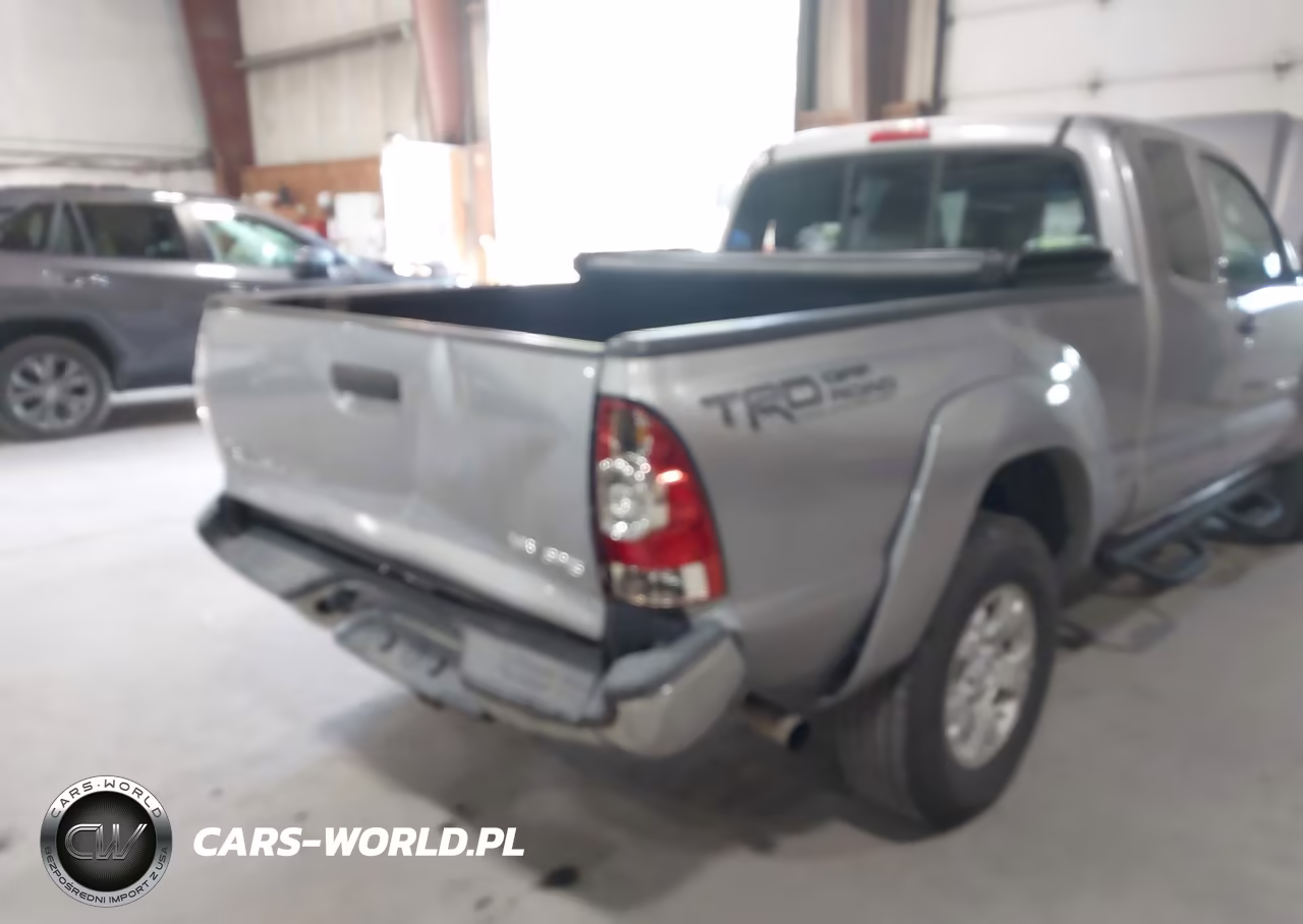 2015 Toyota Tacoma Base V6 VIN:5TFUU4EN5FX135847 - 20