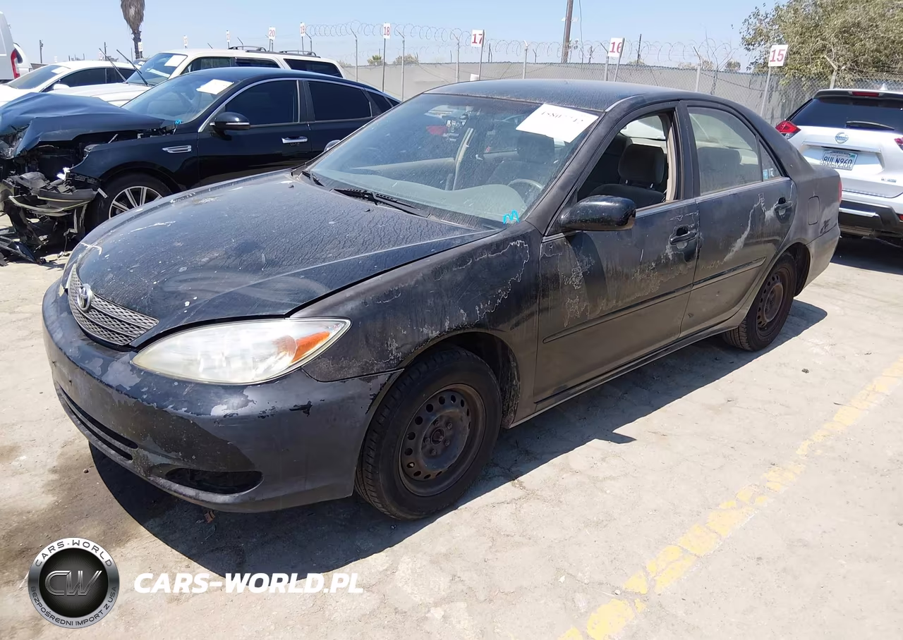 2003 Toyota Camry Le VIN:JTDBE32K530184897 - 2