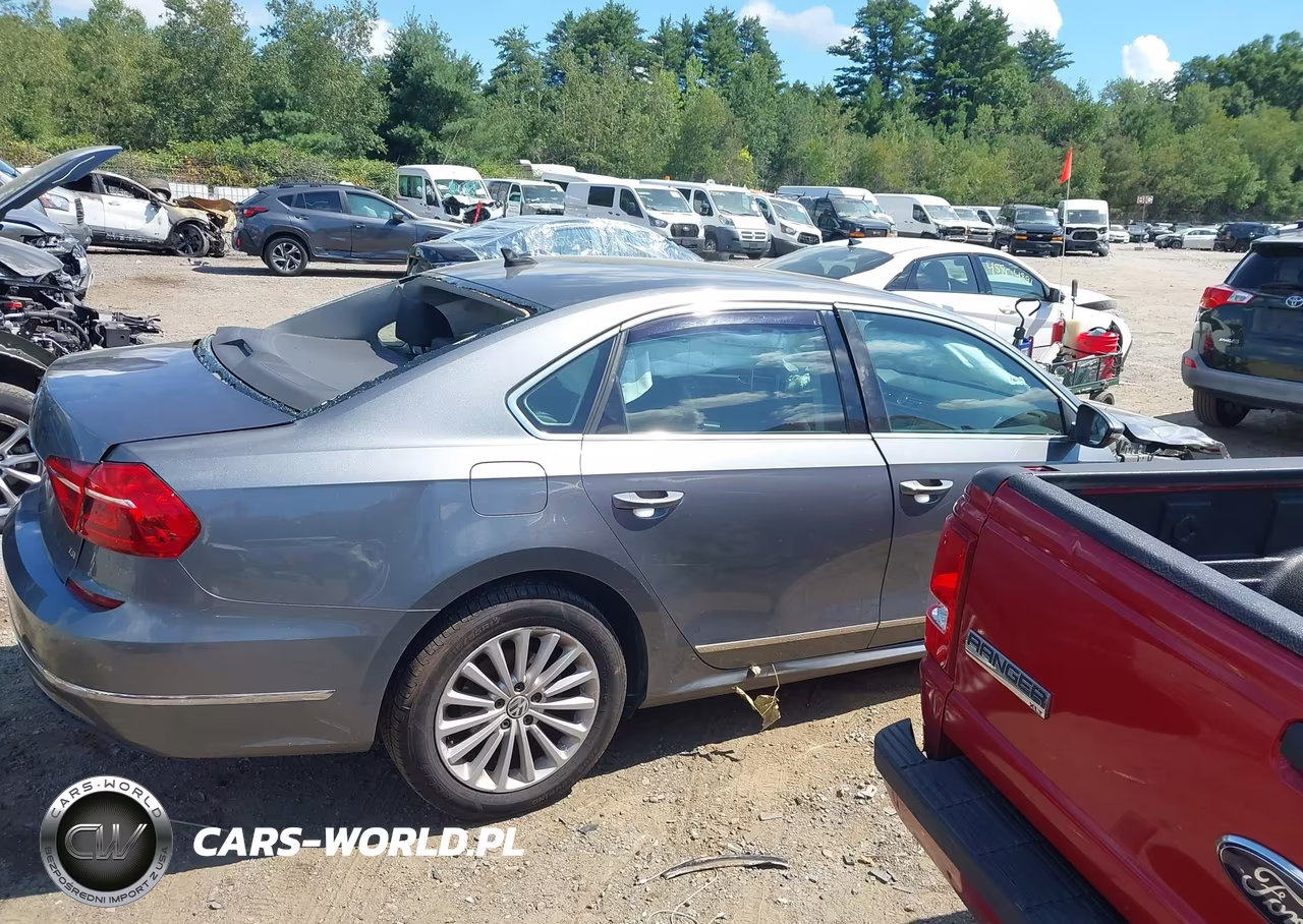 2016 Volkswagen Passat 1.8T Se VIN:1VWBT7A35GC061724 - 14