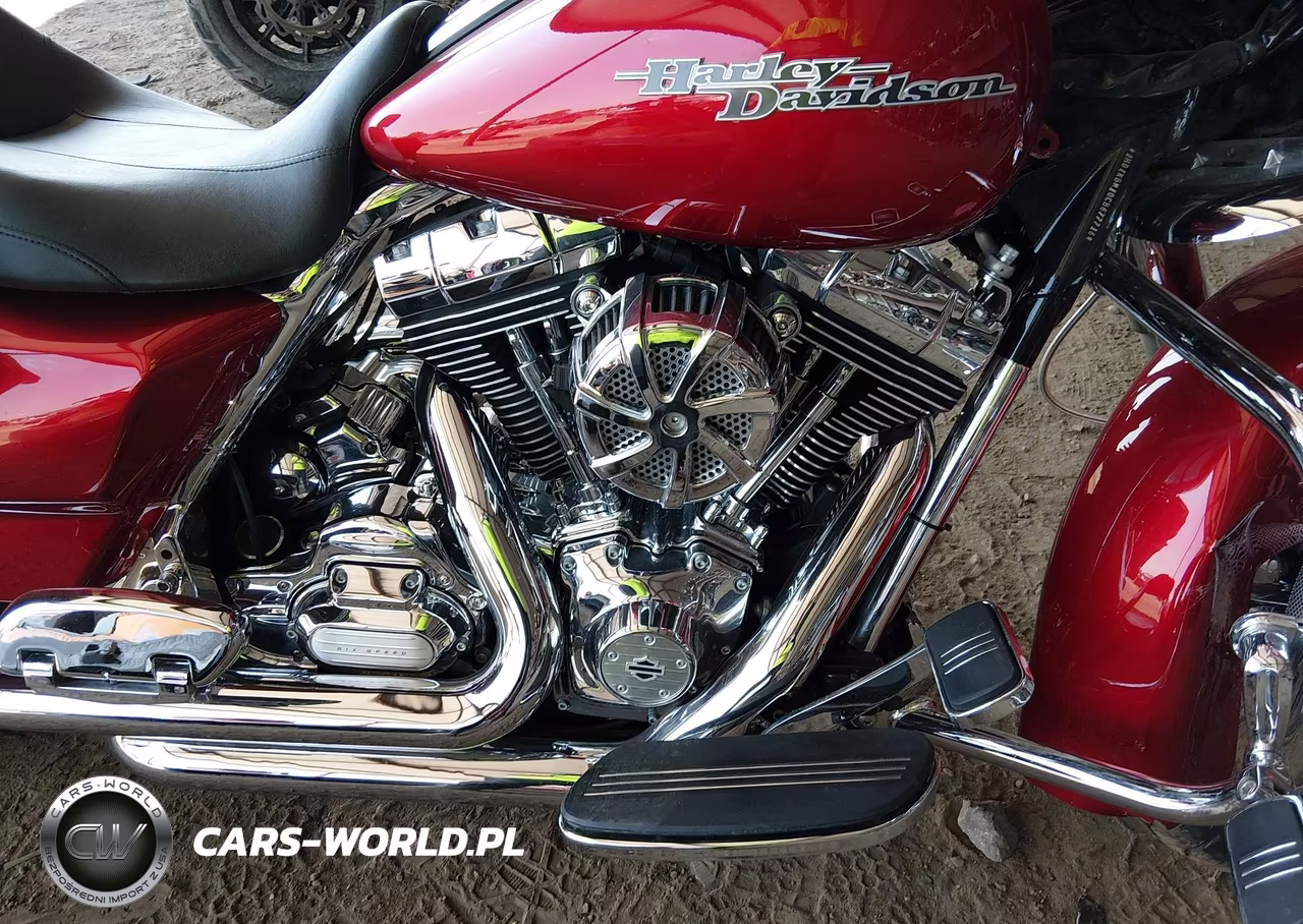 2012 Harley-Davidson Flhx Street Glide VIN:1HD1KBM10CB677716 - 8