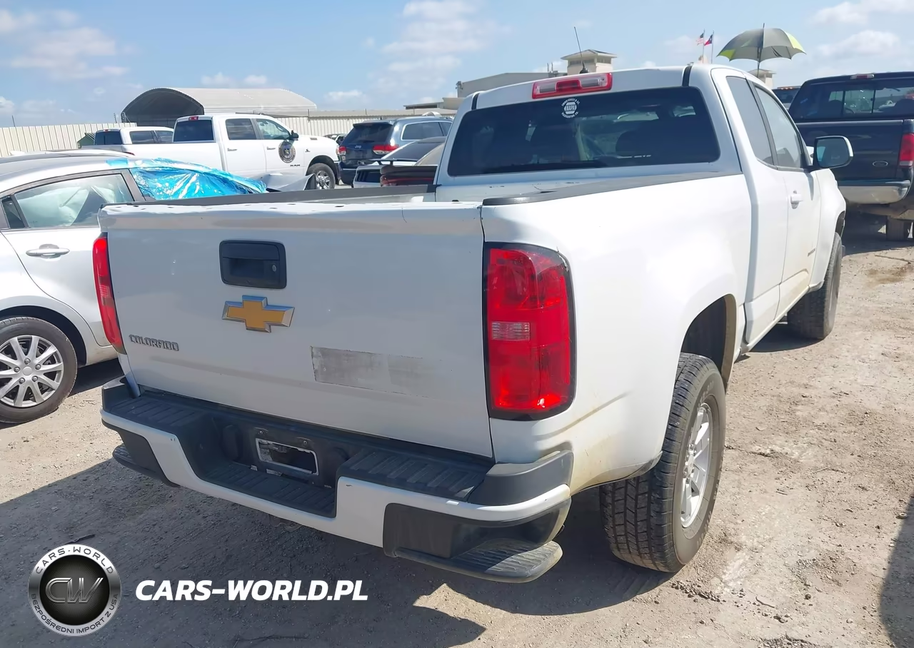 2018 Chevrolet Colorado Wt VIN:1GCHSBEA5J1260478 - 4