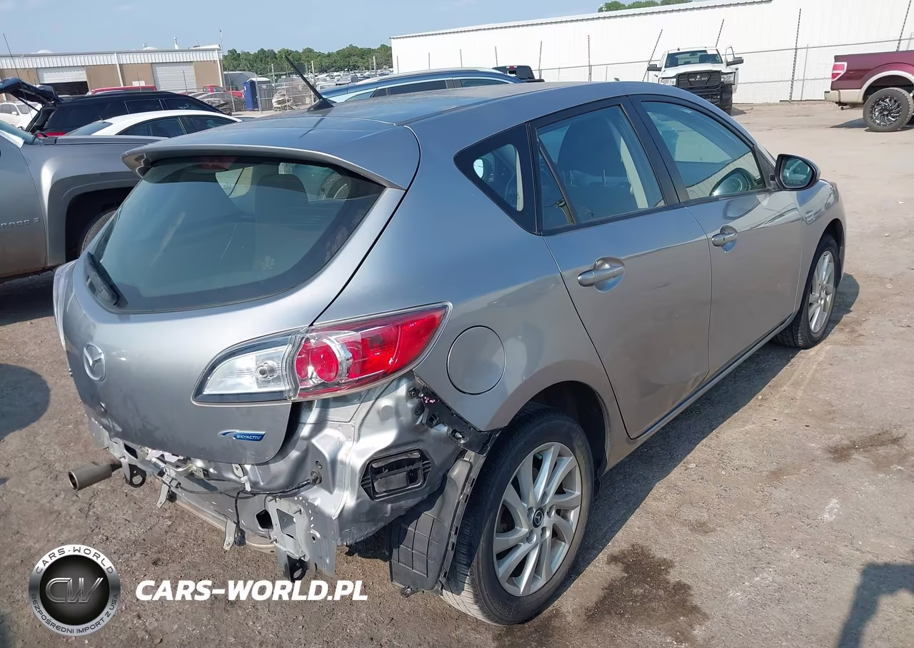 2013 Mazda Mazda3 I Touring VIN:JM1BL1L7XD1756899 - 4