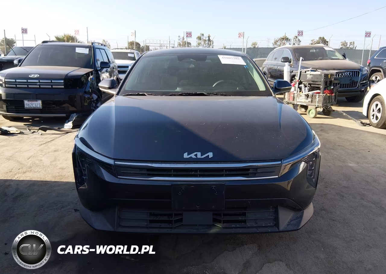 2025 Kia K4 Lxs VIN:3KPFT4DE5SE102838 - 13