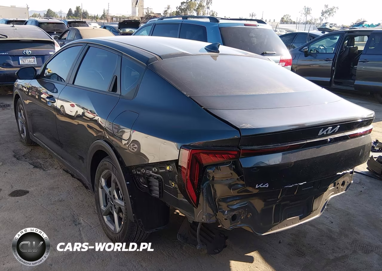 2025 Kia K4 Lxs VIN:3KPFT4DE5SE102838 - 3