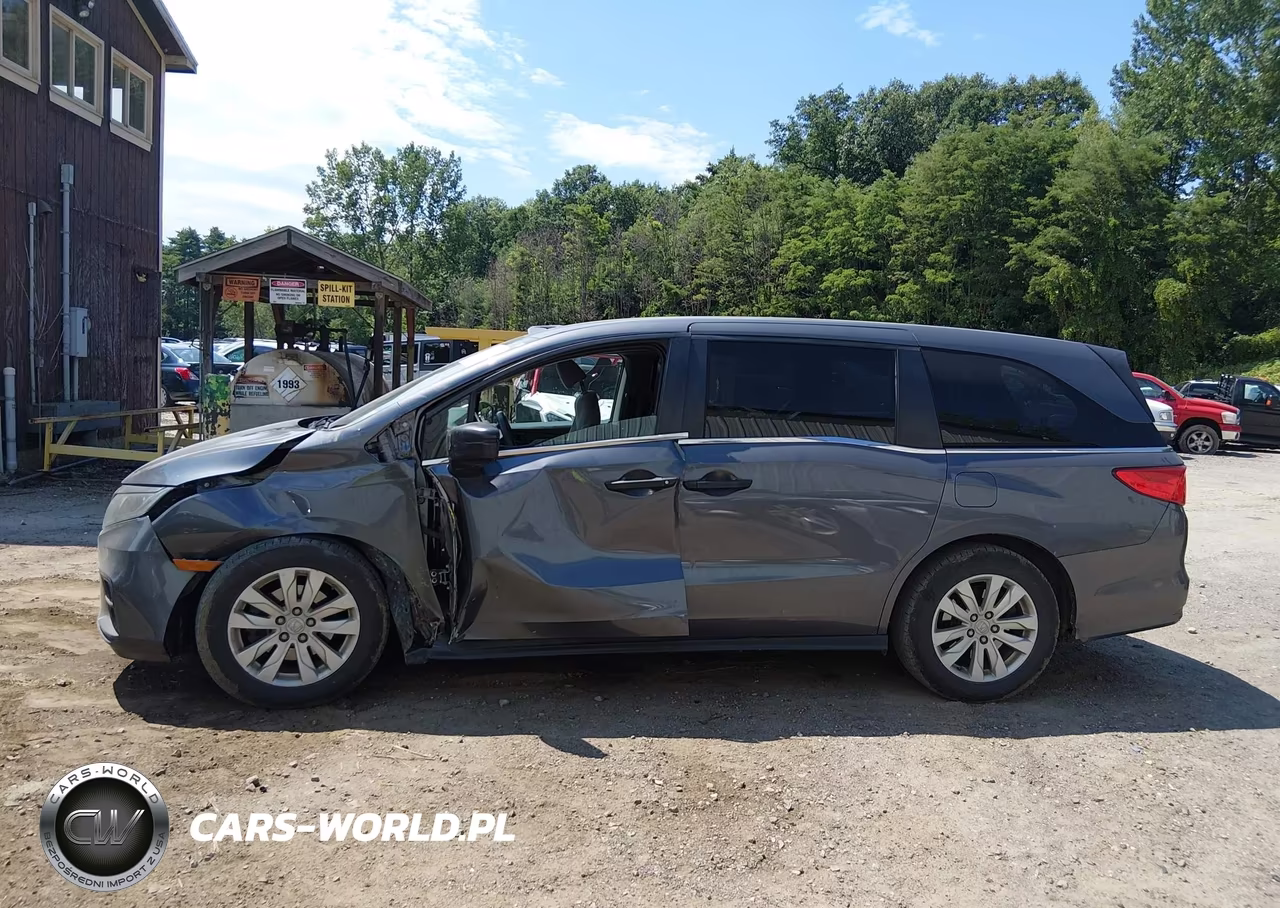 2018 Honda Odyssey Lx VIN:5FNRL6H26JB098705 - 14
