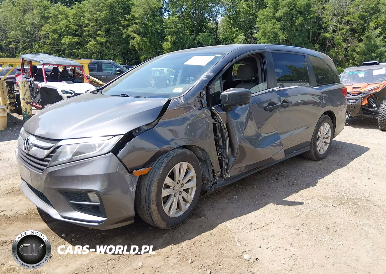 2018 Honda Odyssey Lx VIN:5FNRL6H26JB098705 - 2