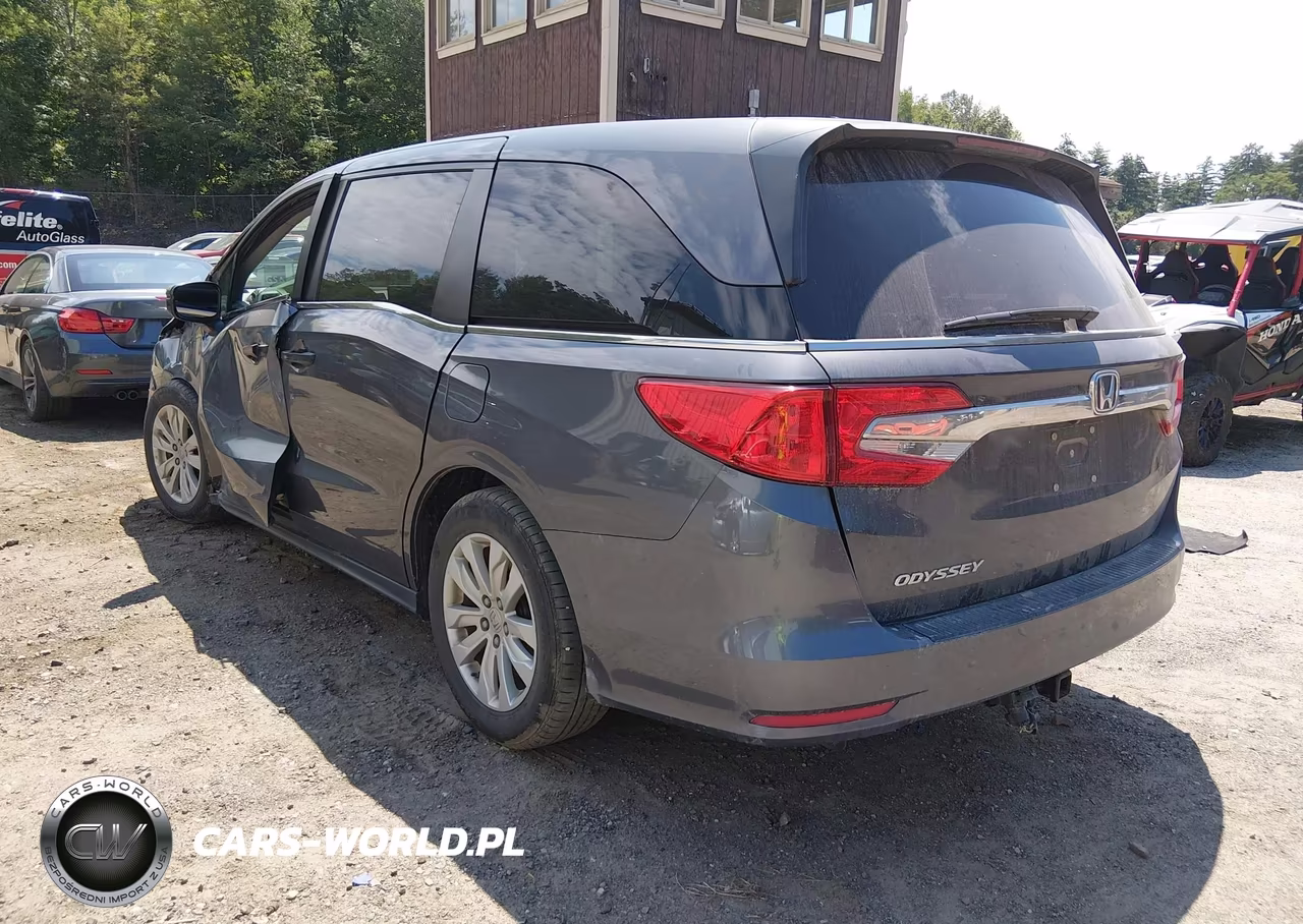 2018 Honda Odyssey Lx VIN:5FNRL6H26JB098705 - 3