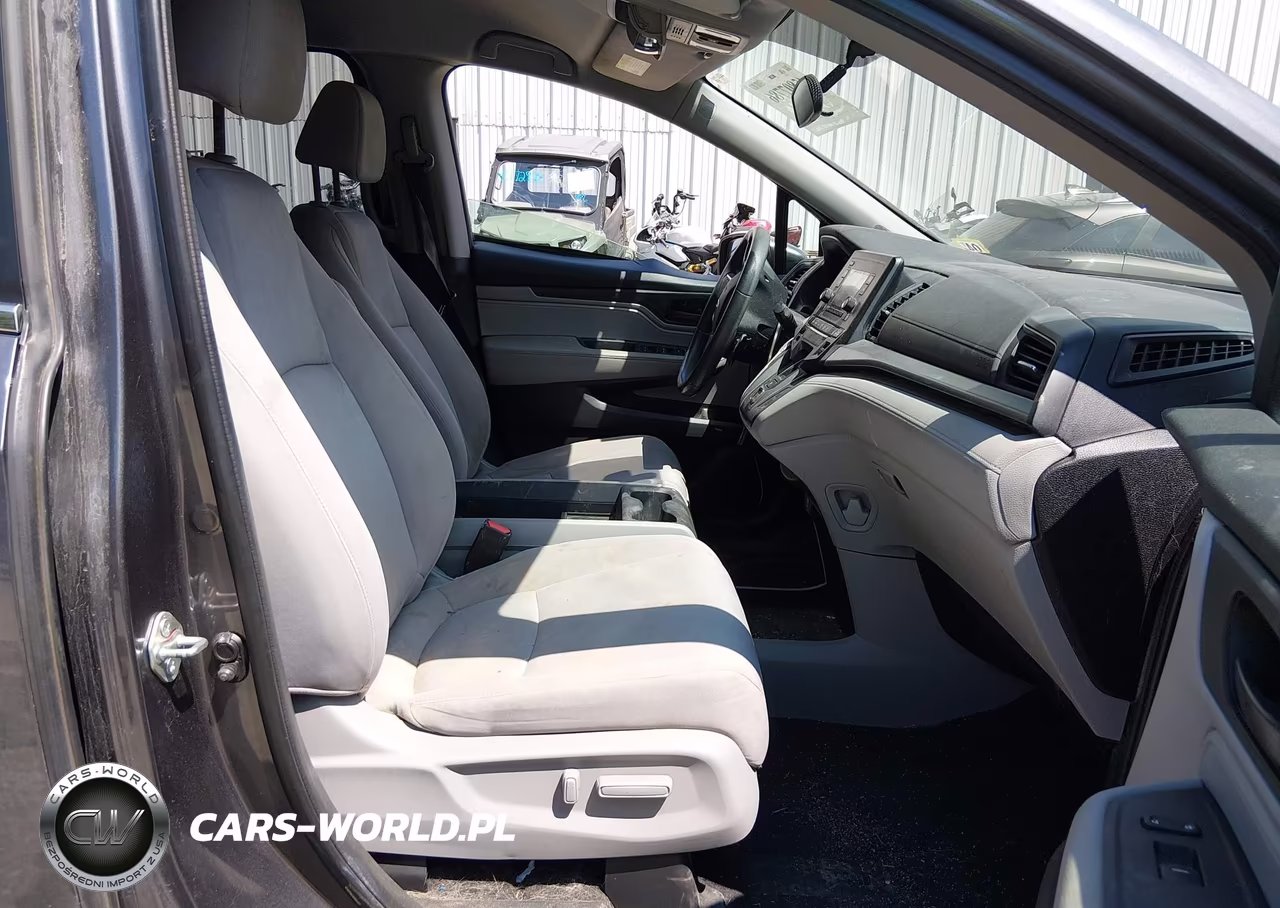 2018 Honda Odyssey Lx VIN:5FNRL6H26JB098705 - 5