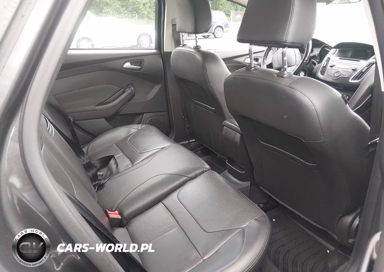 2015 Ford Focus Se VIN:1FADP3F29FL319417 - 8