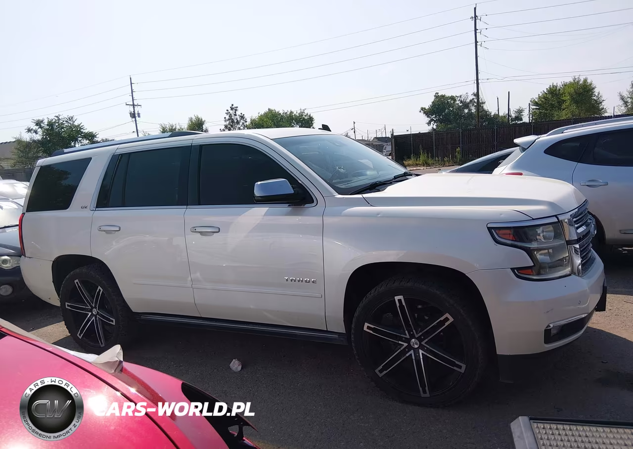 2015 Chevrolet Tahoe Ltz VIN:1GNSKCKC7FR218976 - 14
