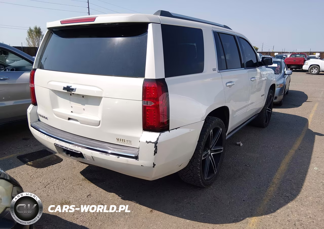2015 Chevrolet Tahoe Ltz VIN:1GNSKCKC7FR218976 - 4