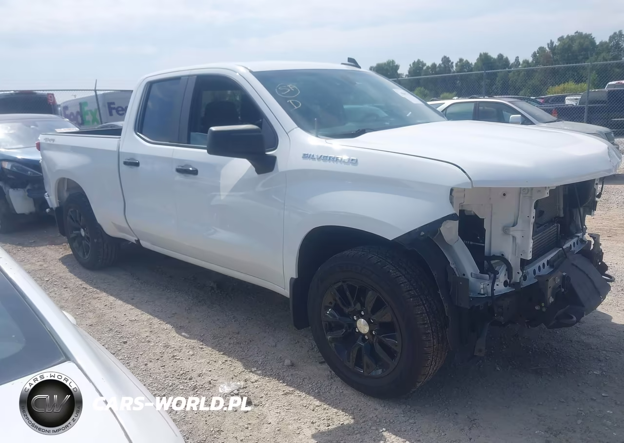 2020 Chevrolet Silverado 1500 4Wd Standard Bed Custom – zdjęcie 1 z 21