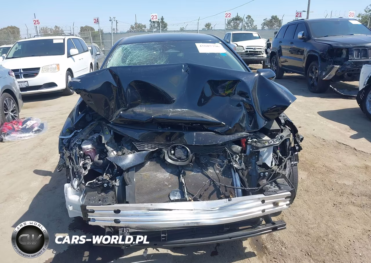 2025 Toyota Corolla Hybrid Le VIN:JTDBCMFE7S3108594 - 12