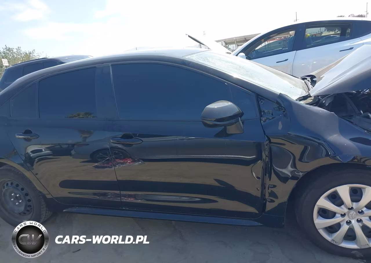 2025 Toyota Corolla Hybrid Le VIN:JTDBCMFE7S3108594 - 13