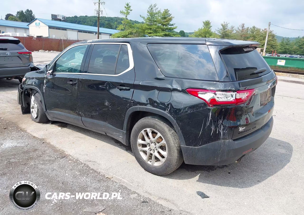 2019 Chevrolet Traverse Ls VIN:1GNEVFKW2KJ276373 - 3