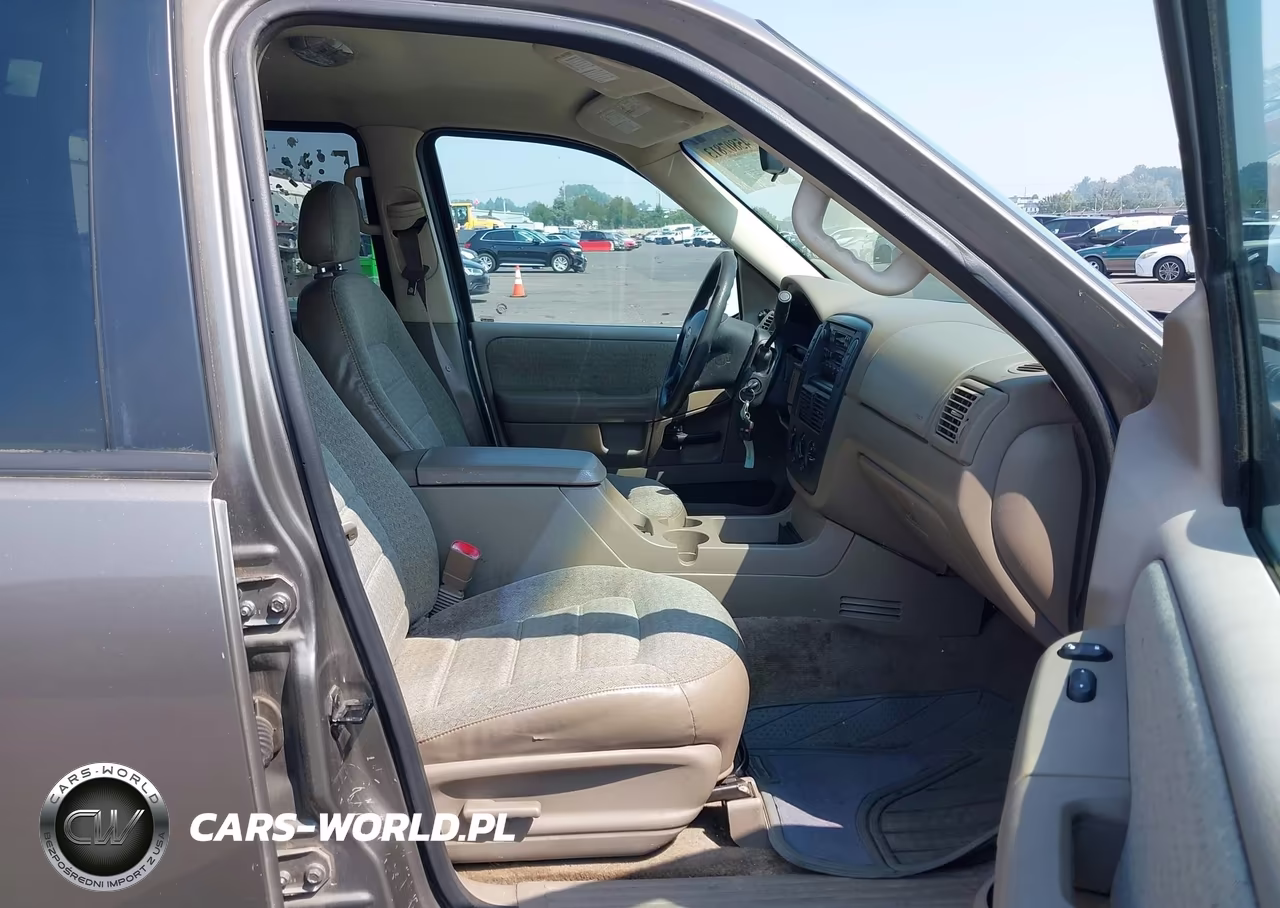 2002 Ford Explorer Xls VIN:1FMZU72K02UD66180 - 5