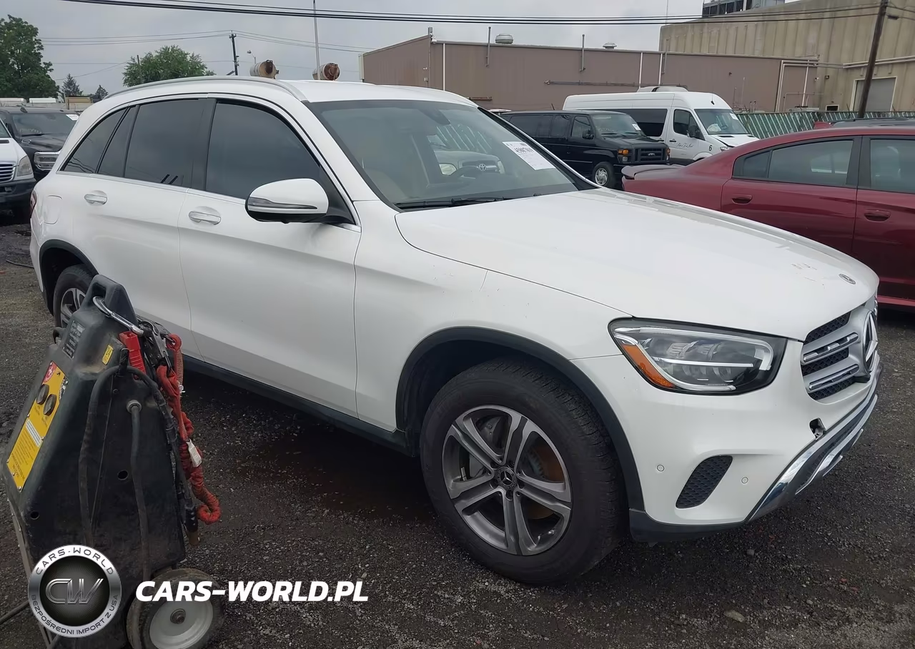 2021 Mercedes-Benz Glc 300 Suv – zdjęcie 1 z 18