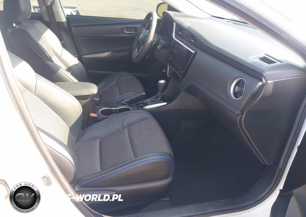 2018 Toyota Corolla Se VIN:5YFBURHE2JP753182 - 5