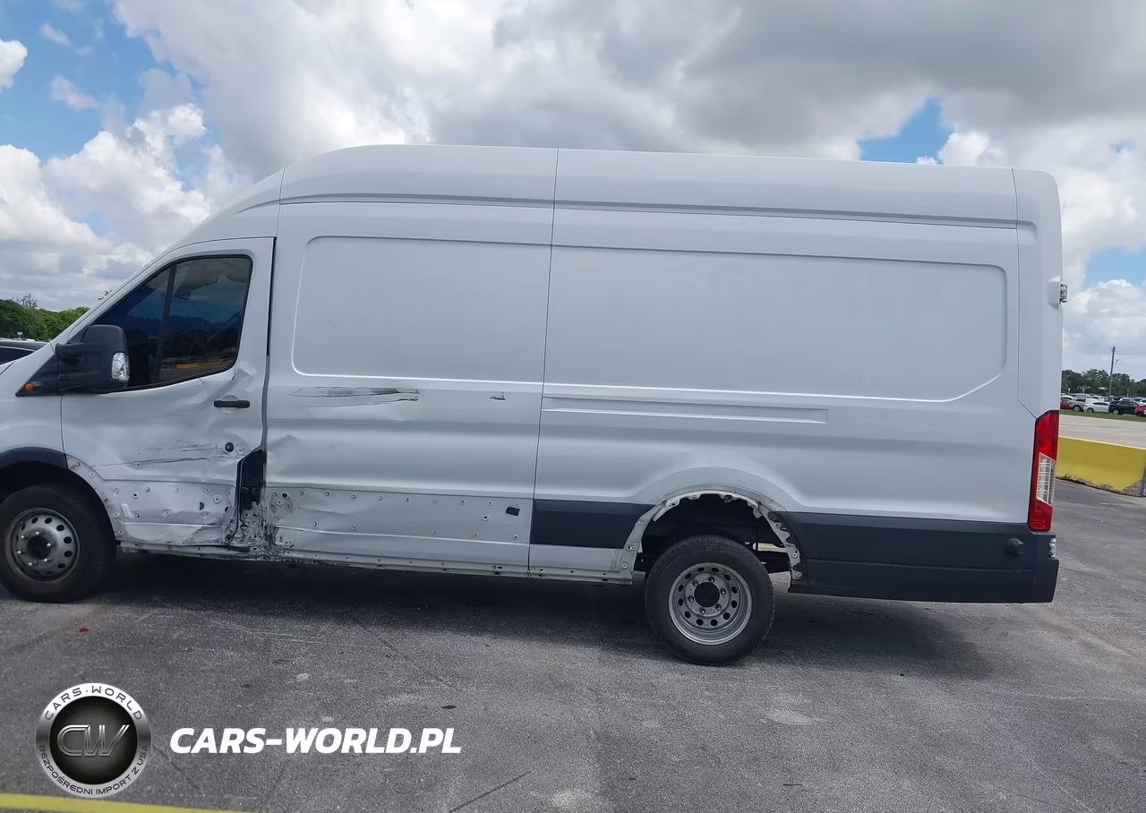 2018 Ford Transit-350 VIN:1FTBF4XG2JKA71689 - 15