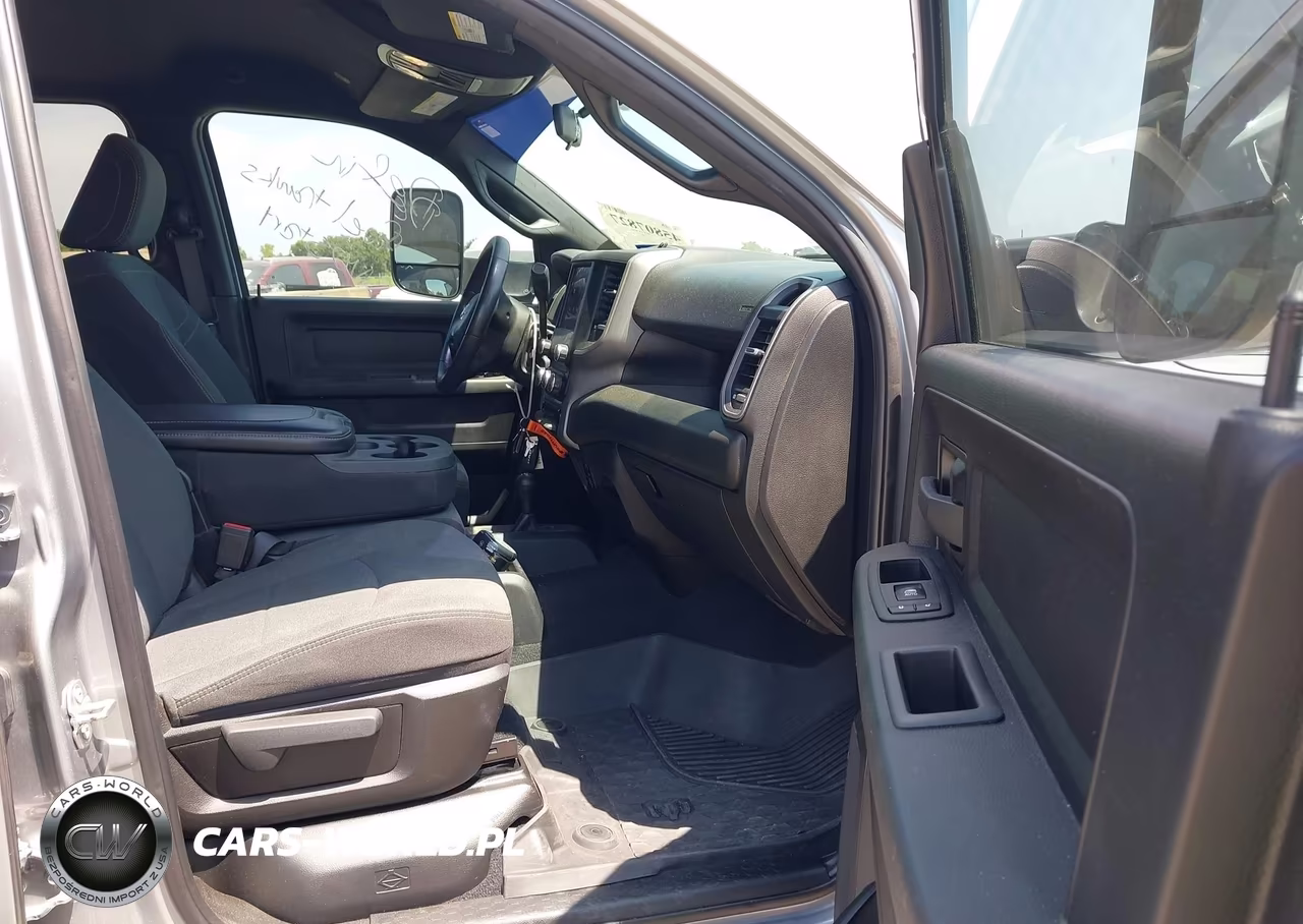 2022 Ram 2500 VIN:3C6UR5CL0NG281740 - 5