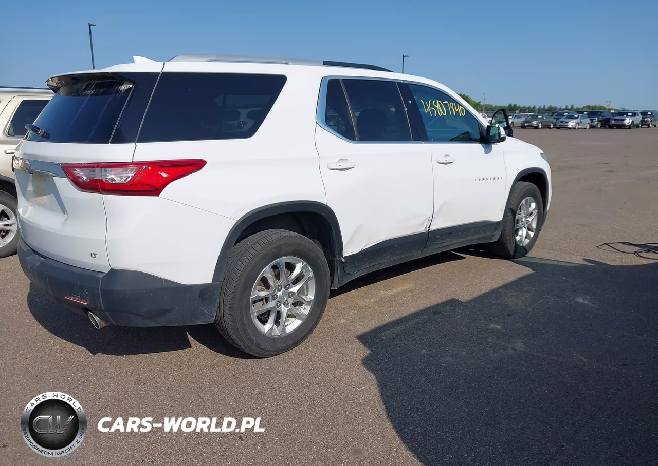 2018 Chevrolet Traverse Lt Cloth VIN:1GNEVGKW1JJ142894 - 4