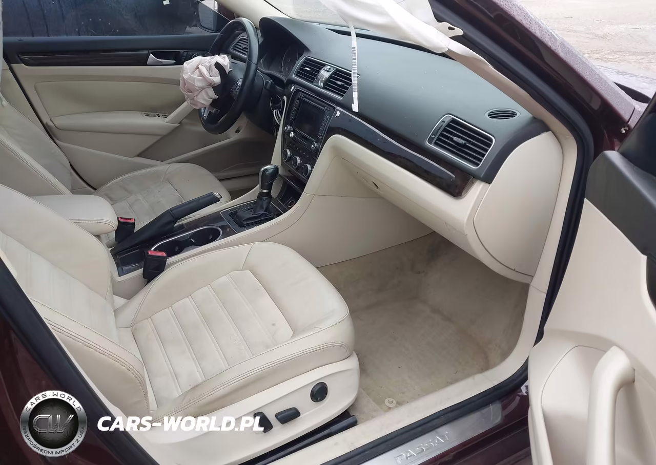 2014 Volkswagen Passat 2.0L Tdi Sel Premium VIN:1VWCN7A36EC085803 - 5
