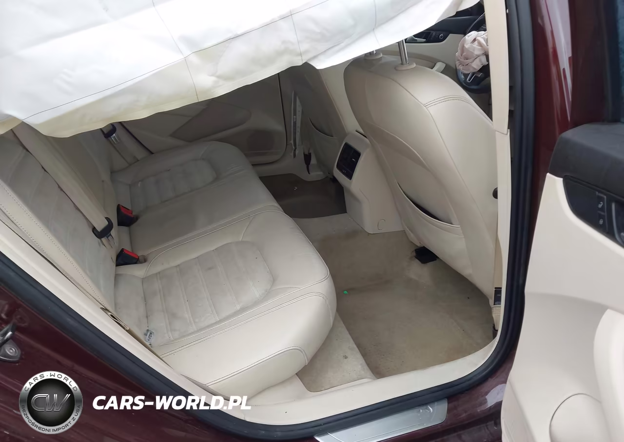 2014 Volkswagen Passat 2.0L Tdi Sel Premium VIN:1VWCN7A36EC085803 - 8