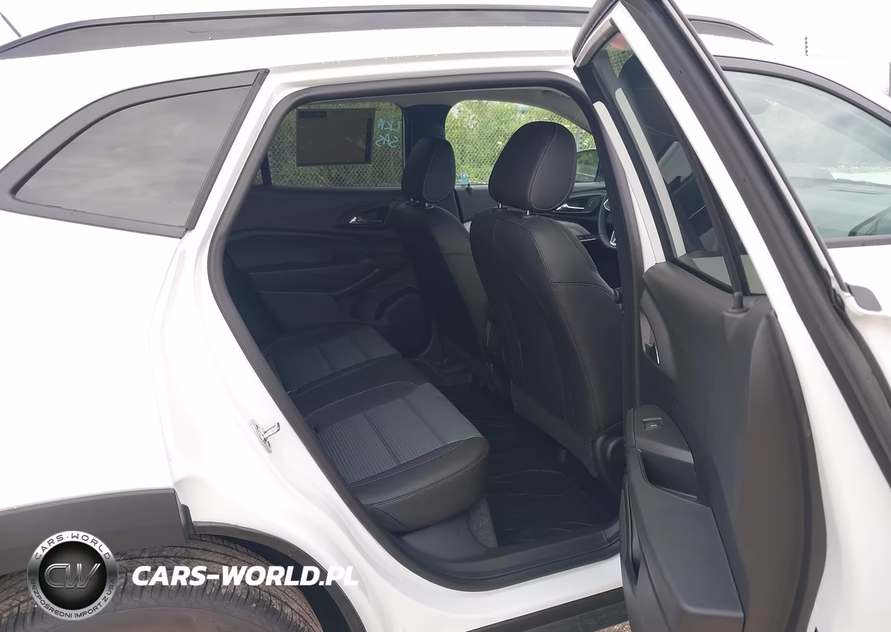 2026 Chevrolet Trax Fwd Lt VIN:KL77LHEP0TC093869 - 8