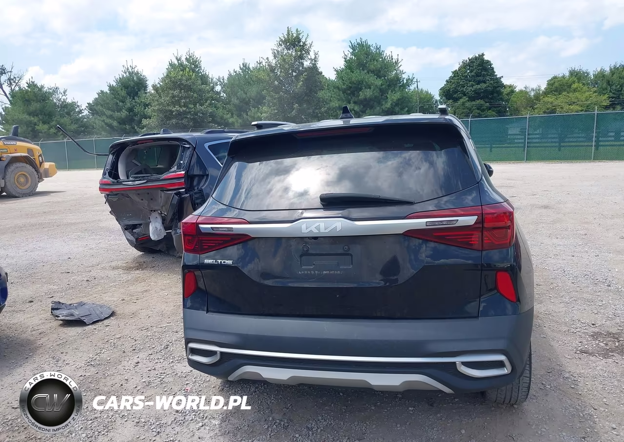 2022 Kia Seltos S VIN:KNDEUCAA6N7288396 - 17