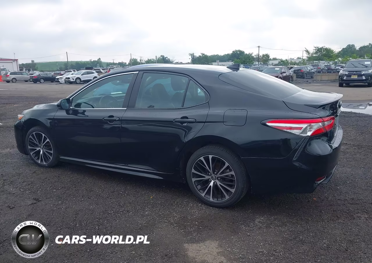 2020 Toyota Camry Se VIN:4T1G11AK3LU862459 - 15