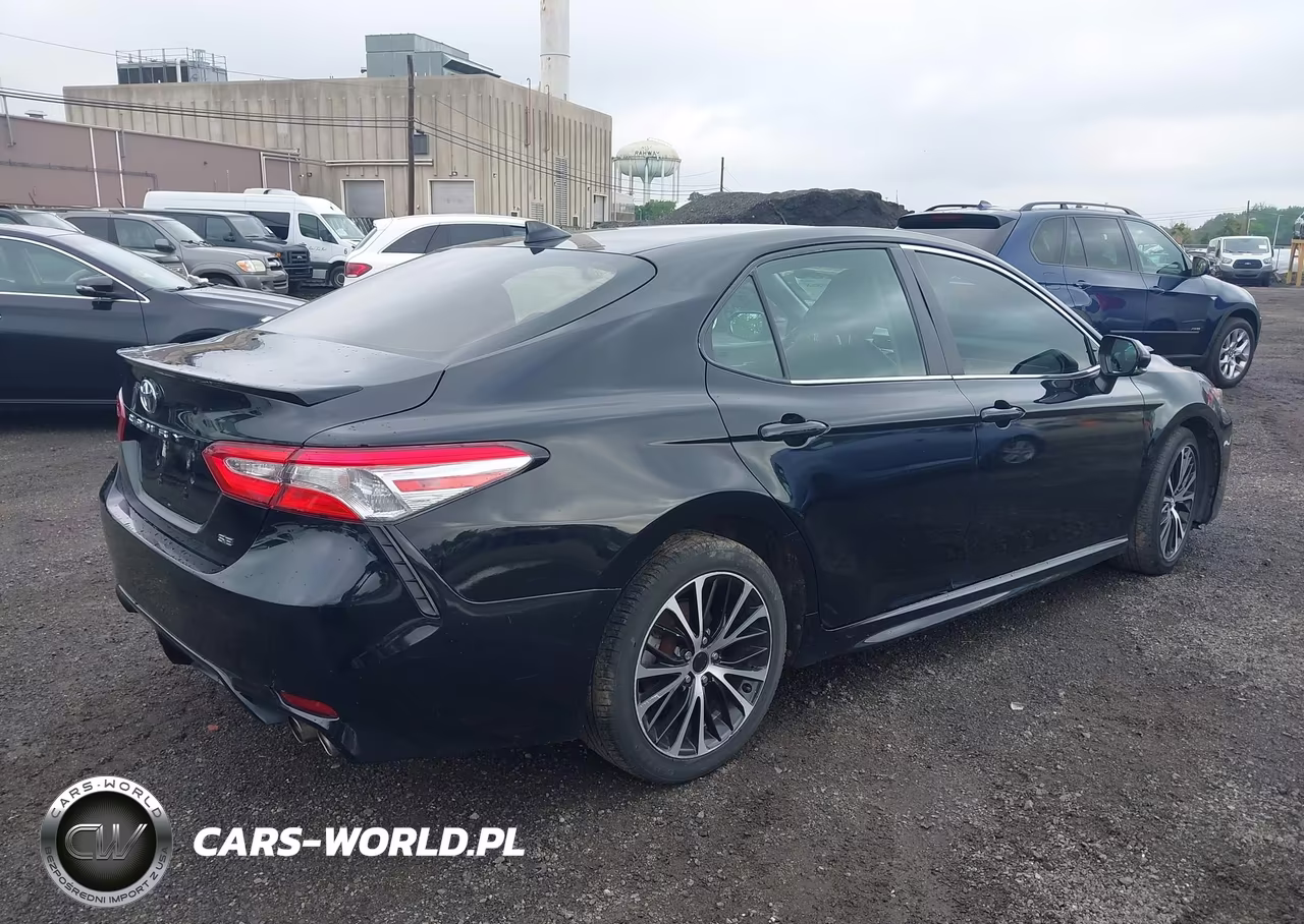 2020 Toyota Camry Se VIN:4T1G11AK3LU862459 - 4
