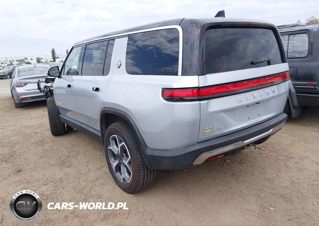 2023 Rivian R1S Adventure VIN:7PDSGABAXPN026014 - 3