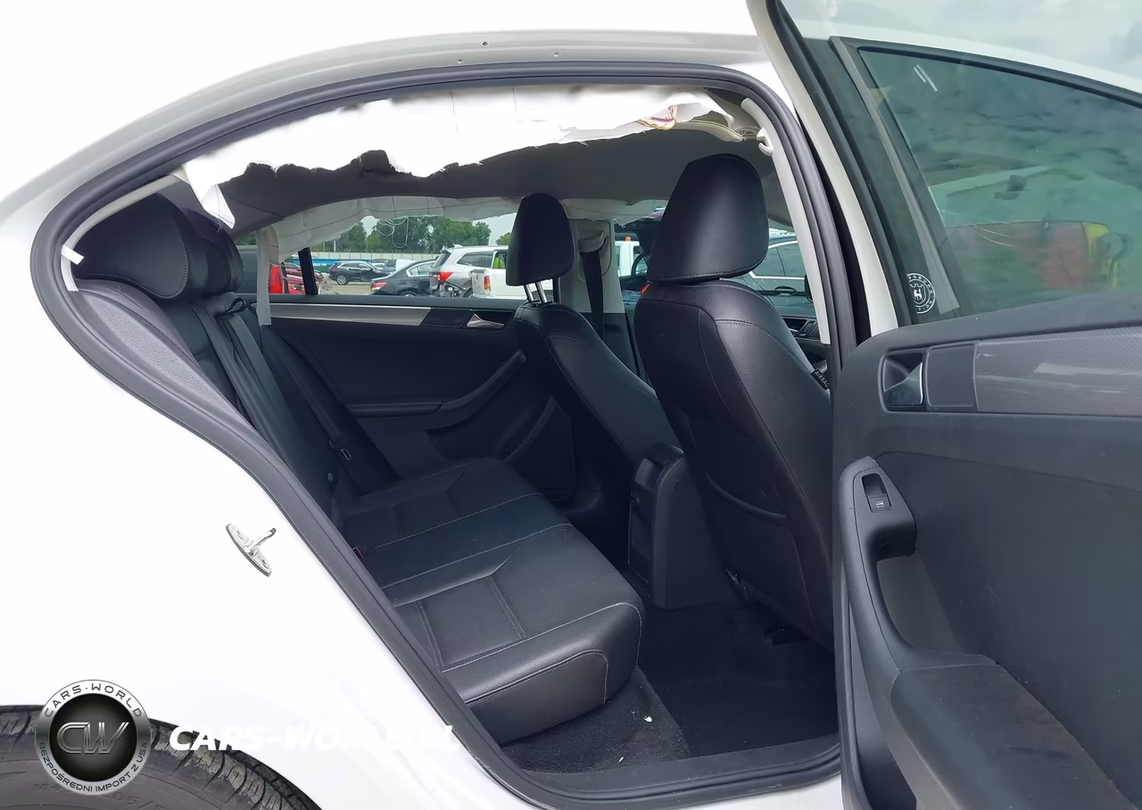 2018 Volkswagen Jetta 1.4T Se-1.4T Wolfsburg Edition VIN:3VWDB7AJ3JM230607 - 8