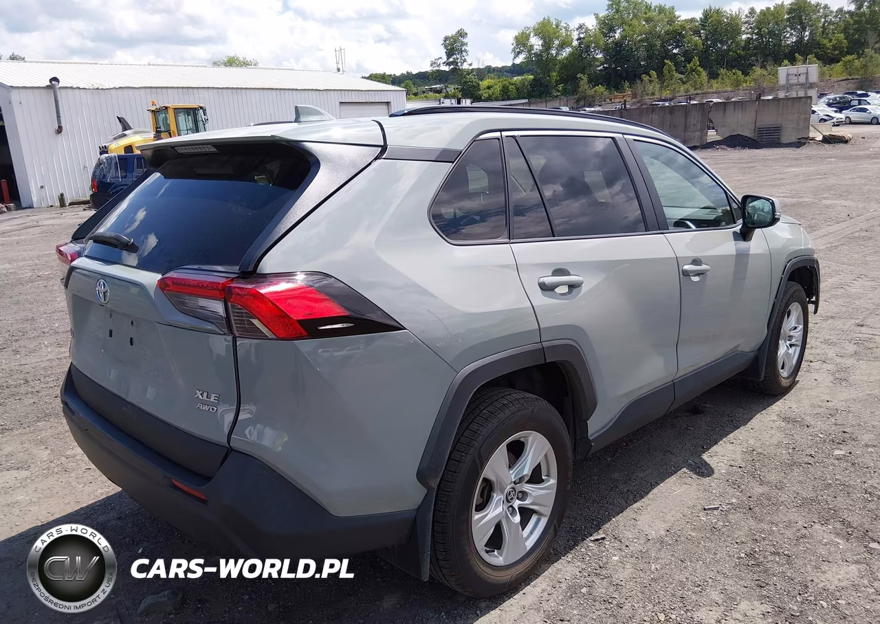 2021 Toyota Rav4 Xle VIN:2T3P1RFV1MW223443 - 4