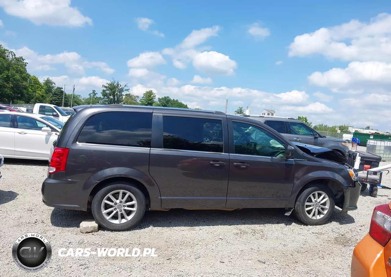 2020 Dodge Grand Caravan Sxt VIN:2C4RDGCG3LR153043 - 13