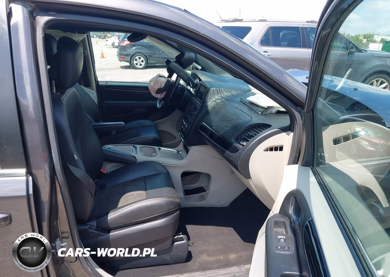 2020 Dodge Grand Caravan Sxt VIN:2C4RDGCG3LR153043 - 5