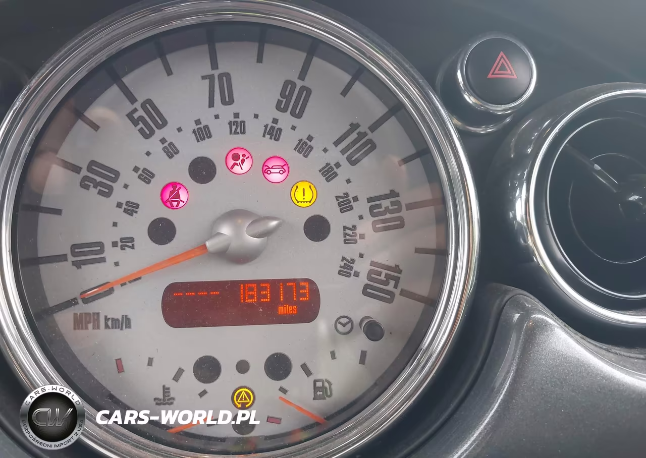 2008 Mini Cooper S VIN:WMWRH33528TU80591 - 7