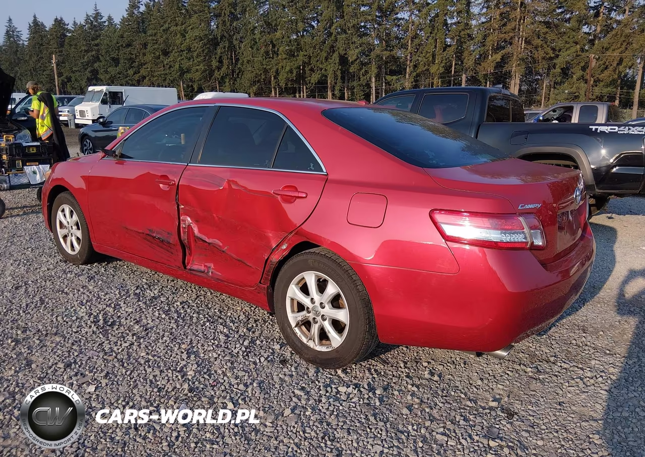 2010 Toyota Camry Le V6 VIN:4T1BK3EK8AU110945 - 3