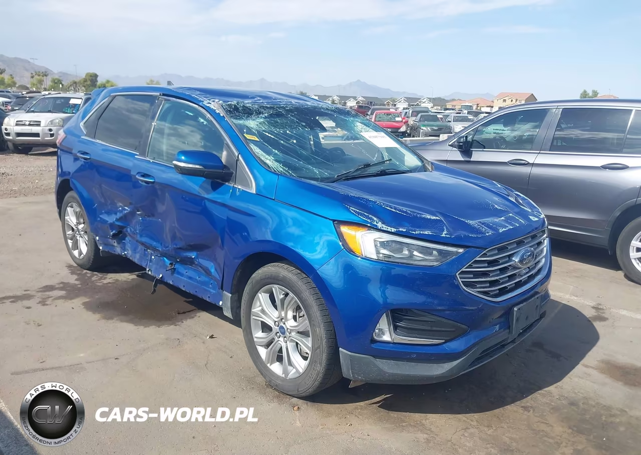 2022 Ford Edge Titanium
