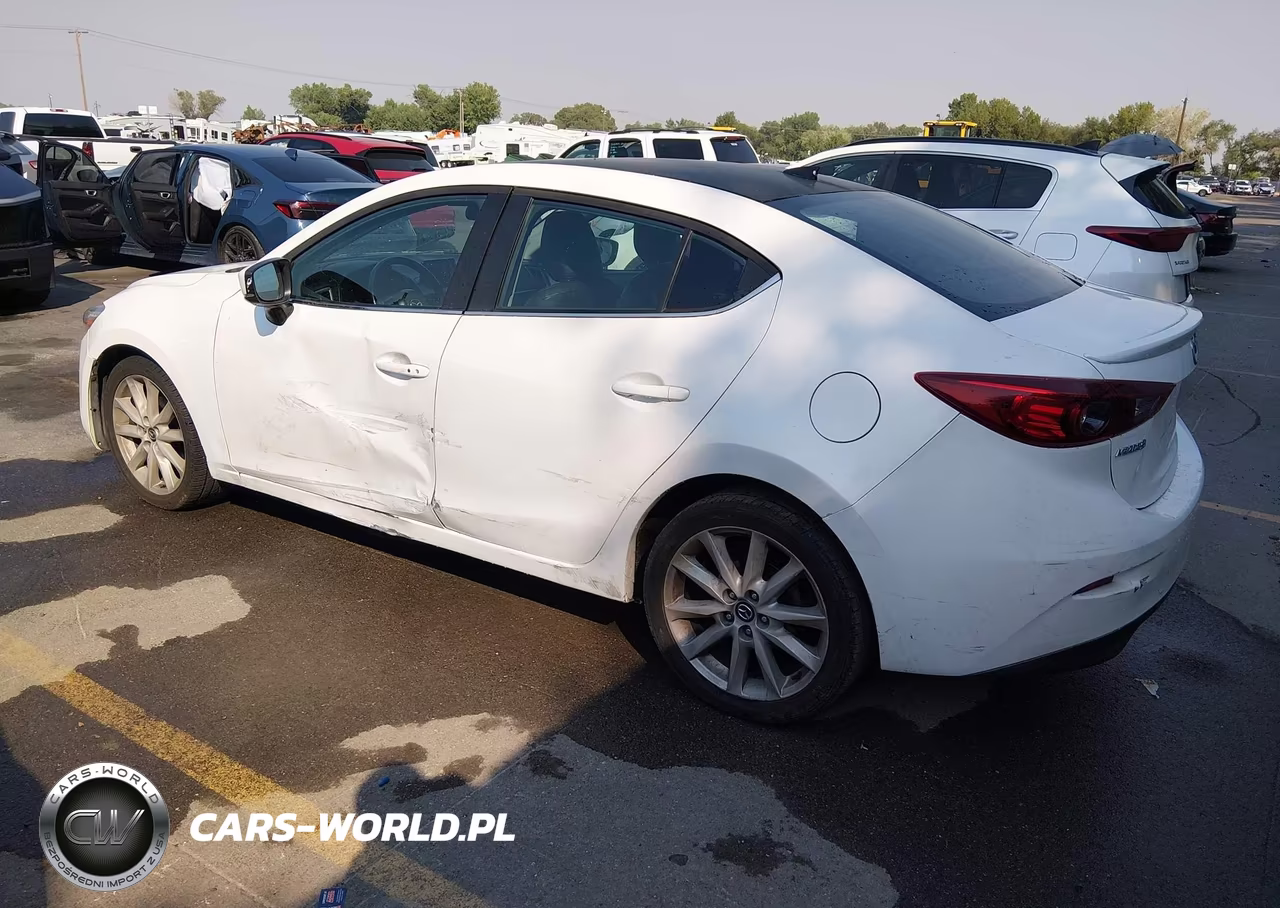2017 Mazda Mazda3 Touring VIN:3MZBN1V7XHM122196 - 3
